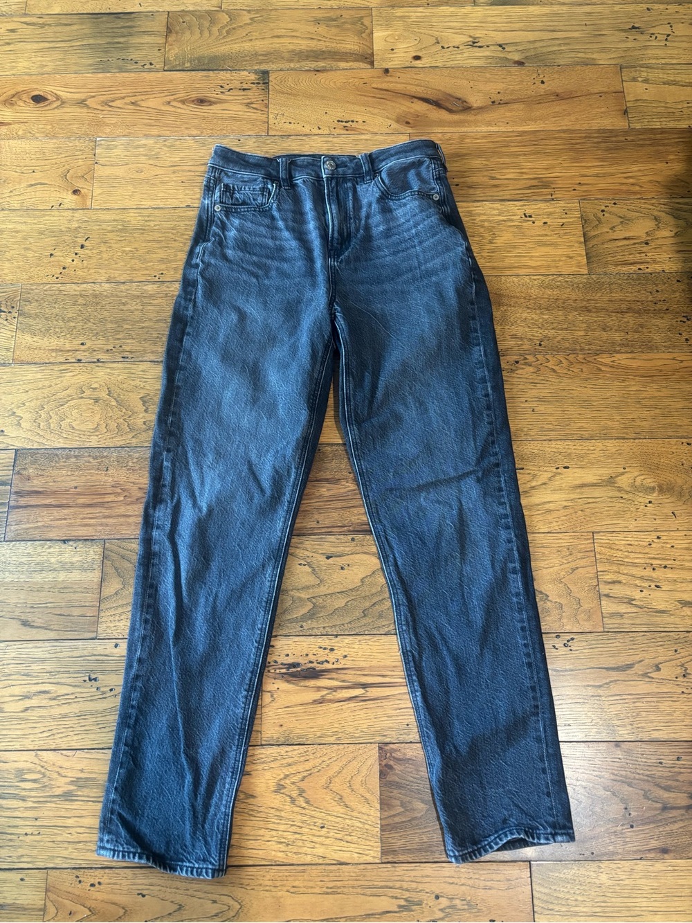 American Eagle Outfitters Women’s Black Denim High-Rise Mom Jeans Size 4